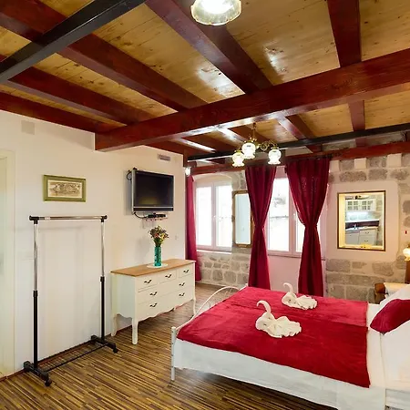 Juliette's Palace Apartman *